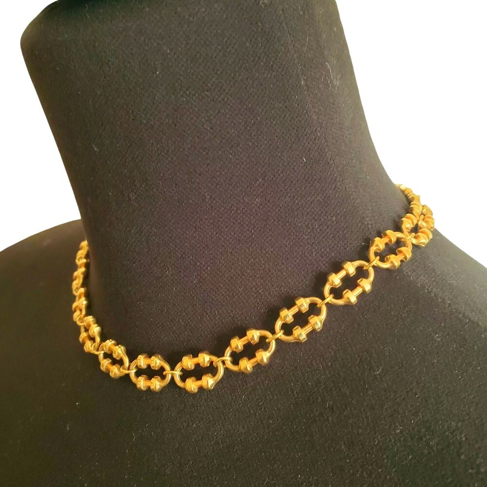 Avon Gold Tone Necklace Strand Oval Chunky Chain 1980s Statement Classic Vintage - Picture 6 of 9
